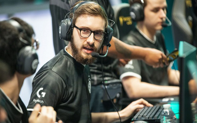 Kết quả CKTG 2020 ngày 10/10: Fnatic và GEN đi tiếp, Team SoloMid về nước với thành tích toàn thua 6 trận