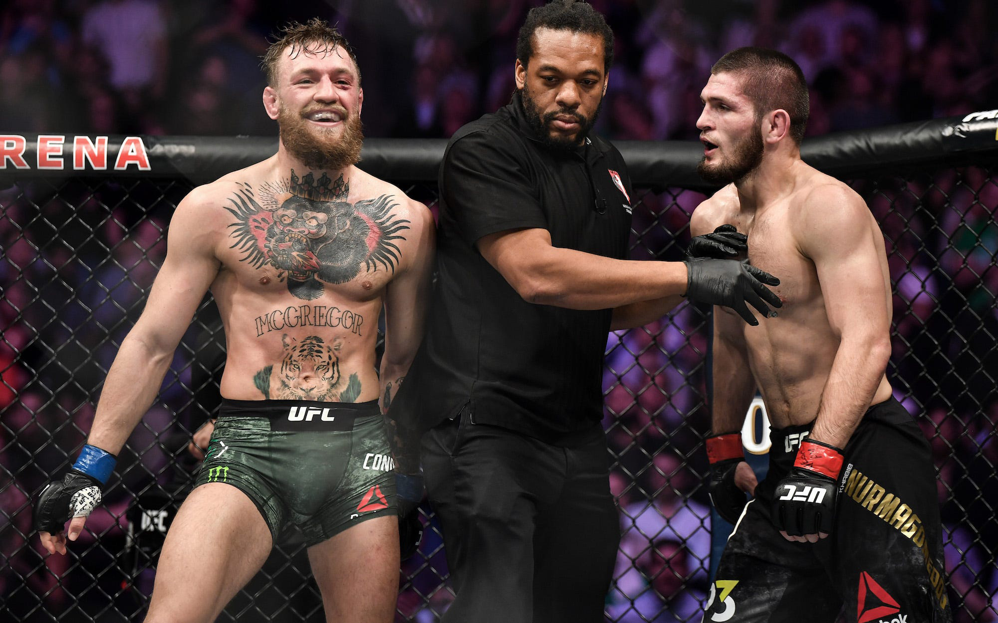 McGregor bất ngờ tự nhận thắng Khabib 3 hiệp trong trận đại chiến vào năm 2018