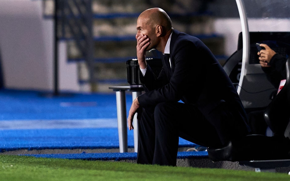 Đối thủ vắng tới 10 trụ cột vì nhiễm Covid-19, Real Madrid vẫn thua sốc 2-3 ở trận ra quân Champions League