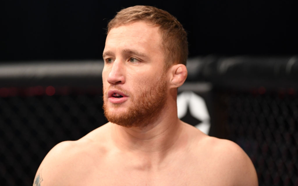 Gaethje: Khabib đã rơi vào thế khó, tôi chỉ cần vài cú đá nữa là hạ được cậu ta