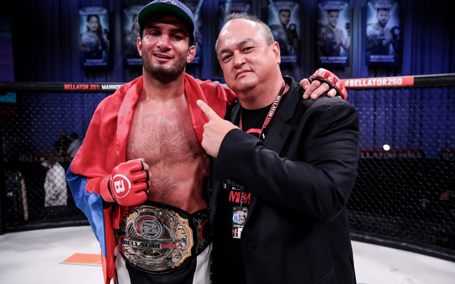 Gegard Mousasi đánh bại Douglas Lima sau trận đại chiến tại Bellator, giành về chiếc đai vô địch hạng trung thế giới