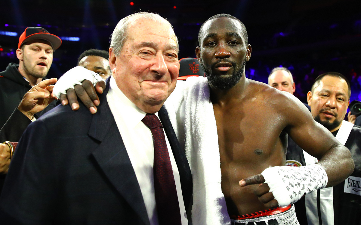 Ông bầu Bob Arum không xem trọng Terence Crawford dù võ sĩ số 1 vừa thắng lớn