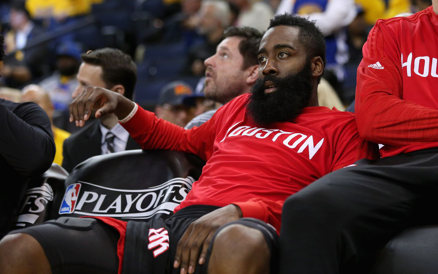 Mùa giải mới cận kề, James Harden vẫn thờ ơ trước tình cảnh của Houston Rockets 