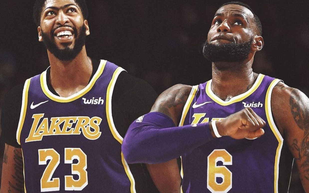 LeBron James nhường số 23 cho Anthony Davis: Fan hâm mộ mường tượng về Kobe Bryant thứ hai