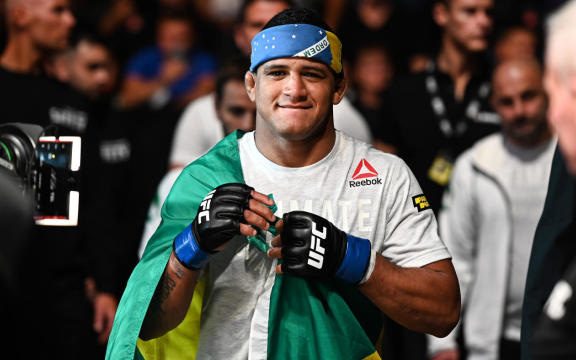 Gilbert Burns dương tính với Covid-19, buộc phải rút khỏi trận tranh đai cùng Kamaru Usman tại sự kiện mở màn của "Đảo quyết đấu"