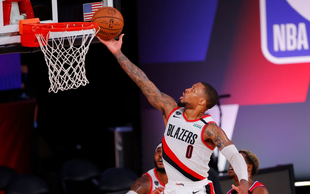 Damian Lillard đập tan mọi hoài nghi, loại Pelicans và Kings khỏi cuộc đua cho tấm vé tham dự vòng Playoffs