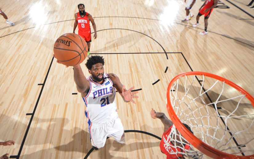 Hủy diệt Houston Rockets với cách biệt 38 điểm, Philadelphia 76ers tự tin bước vào vòng Playoffs