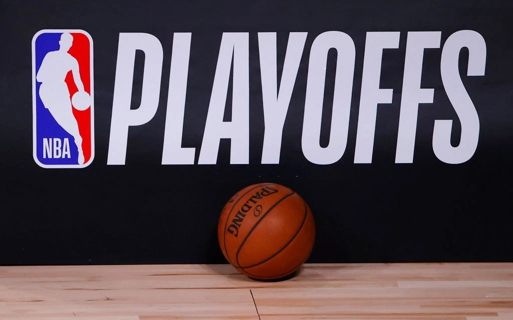 NBA huỷ 3 trận Playoffs, sau quyết định "đình công" của các đội vì vụ cảnh sát Mỹ bắn người da màu Jacob Blake