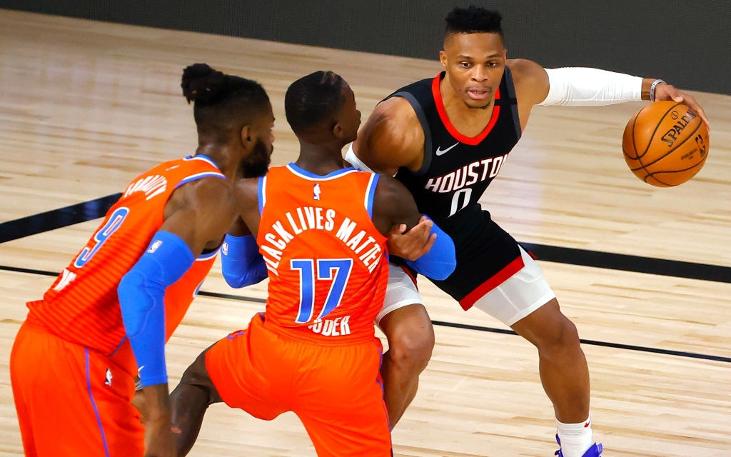 Russell Westbrook trở lại trong chiến thắng trước OKC Thunder, tái lập kỷ lục cá nhân sau 4 năm