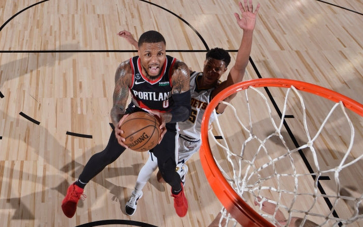 Damian Lillard "bùng cháy" trong ngày Portland Trail Blazers thắng thuyết phục Denver Nuggets