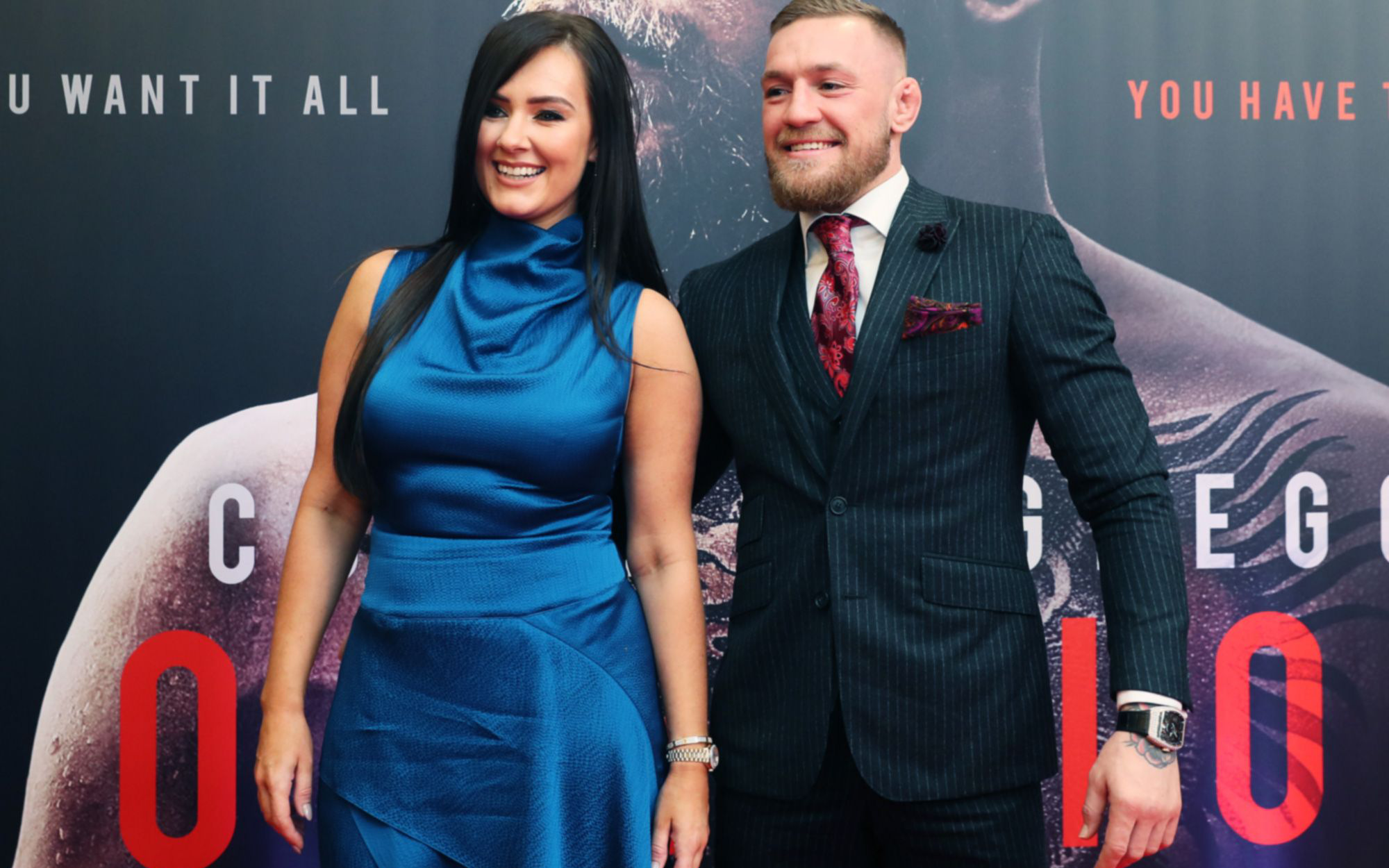 Conor McGregor đính hôn với bạn gái Dee Devlin sau thời gian dài gắn bó