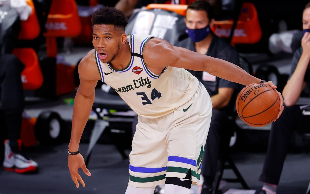 Giannis Antetokounmpo nói không với kế hoạch chia tay Milwaukee Bucks