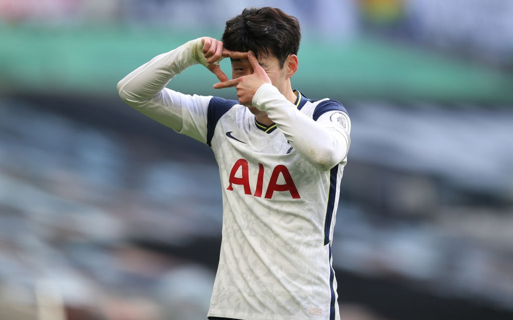 Son Heung-min ghi bàn thứ 100, Tottenham đại thắng để trở lại đường đua vô địch