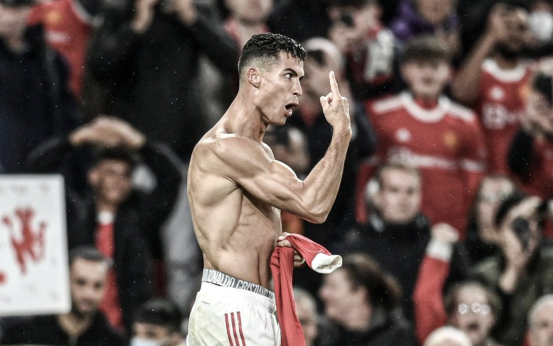 5 kỷ lục tuyệt vời nhất mà Ronaldo đã phá vỡ trong năm 2021