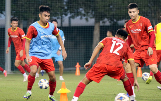 Giao hữu U23 Việt Nam 3-0 U23 Kyrgyzstan: Sao trẻ lập cú đúp thần tốc 
