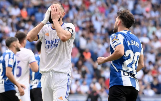 Thua sốc trước Espanyol, Real Madrid nối dài chuỗi trận thất vọng