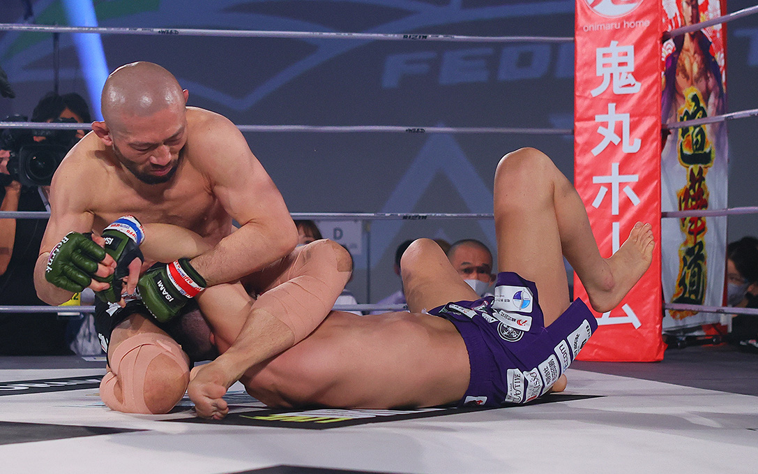Huyền thoại MMA Nhật Bản khiến đối thủ giải nghệ sau đòn khóa bẻ gãy tay