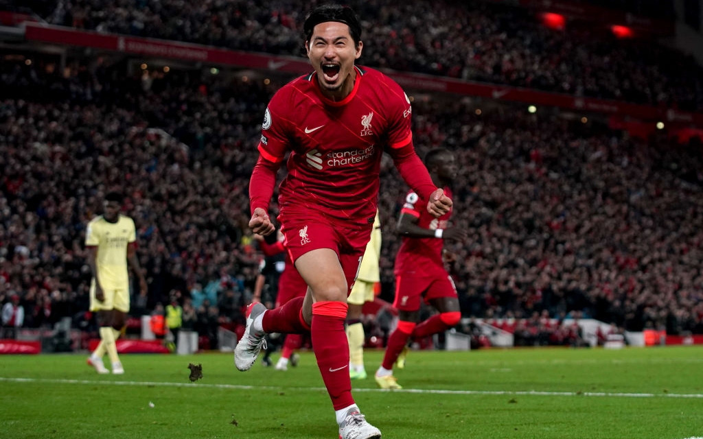 Minamino lập công, Liverpool "hủy diệt" Arsenal 4 bàn không gỡ