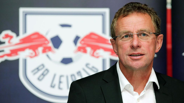 Ralf Rangnick: “Bố già” của bóng đá Đức vừa lên tiếp quản MU là ai? - Ảnh 1.