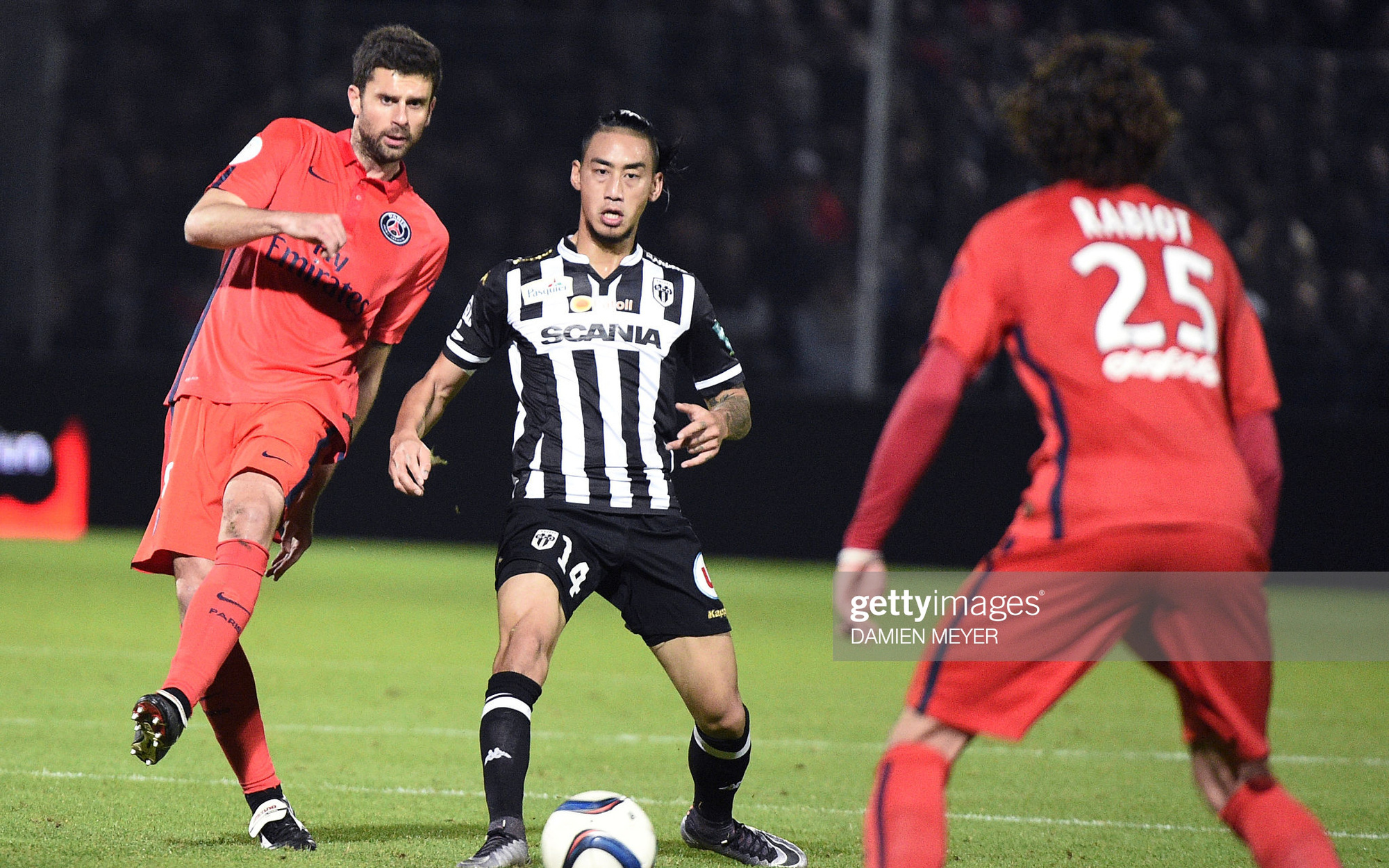 Cựu sao Ligue 1 của đội tuyển Lào khẳng định sẽ tự tin chơi bóng trước đội tuyển Việt Nam tại AFF Cup 2020