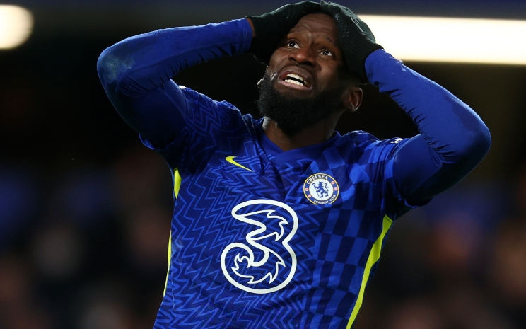 &quot;Máu quỷ&quot; trỗi dậy, MU quả cảm giành một điểm quý giá tại sân nhà Chelsea
