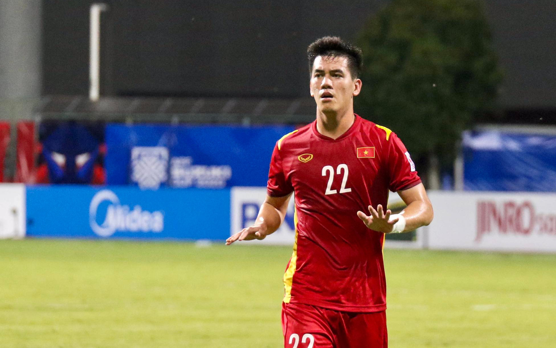 Trực tiếp AFF Cup 2020, ĐT Việt Nam 4-0 ĐT Campuchia, Malaysia 1-4 Indonesia: Mất ngôi đầu