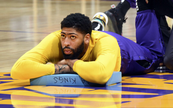 Los Angeles Lakers mang tin buồn tới NHM về kết quả chấn thương của Anthony Davis
