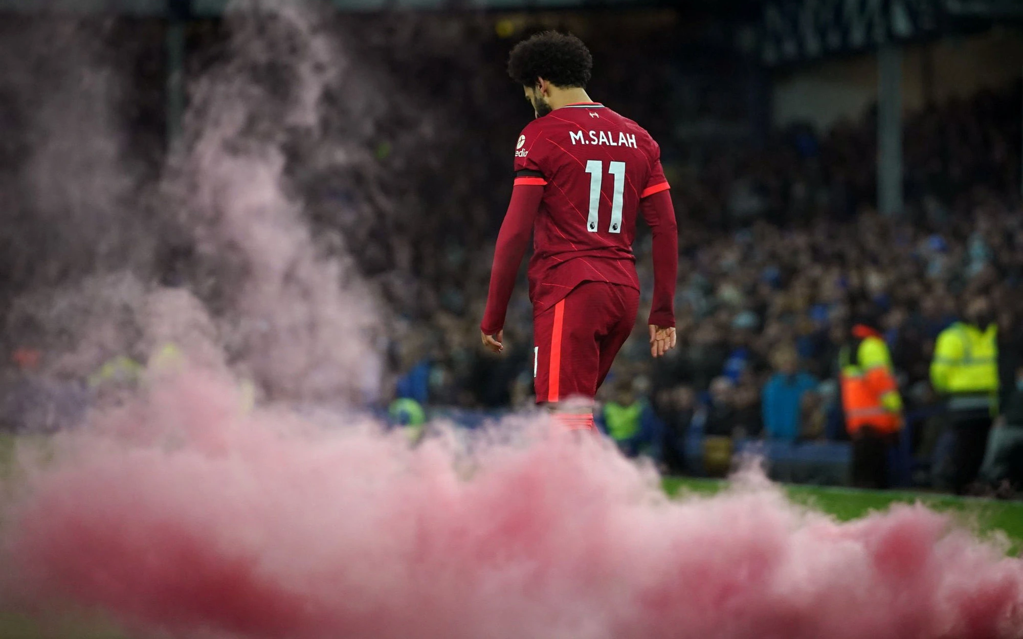 "Vua Ai Cập" Salah tỏa sáng rực rỡ, Liverpool đại thắng derby Merseyside