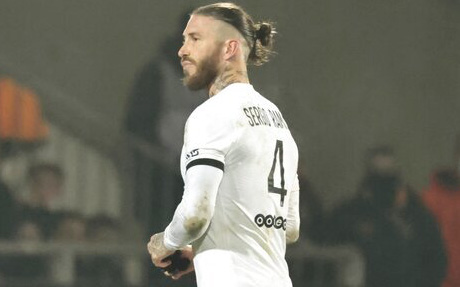 PSG nhọc nhằn cầm hòa Lorient trong ngày Ramos nhận thẻ đỏ