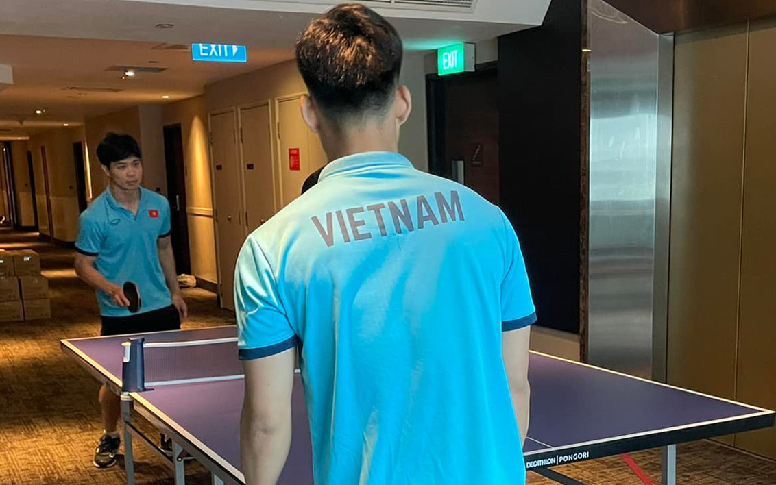 ĐT Việt Nam được tài trợ gấp bộ chơi bóng bàn giải trí khi ở Singapore