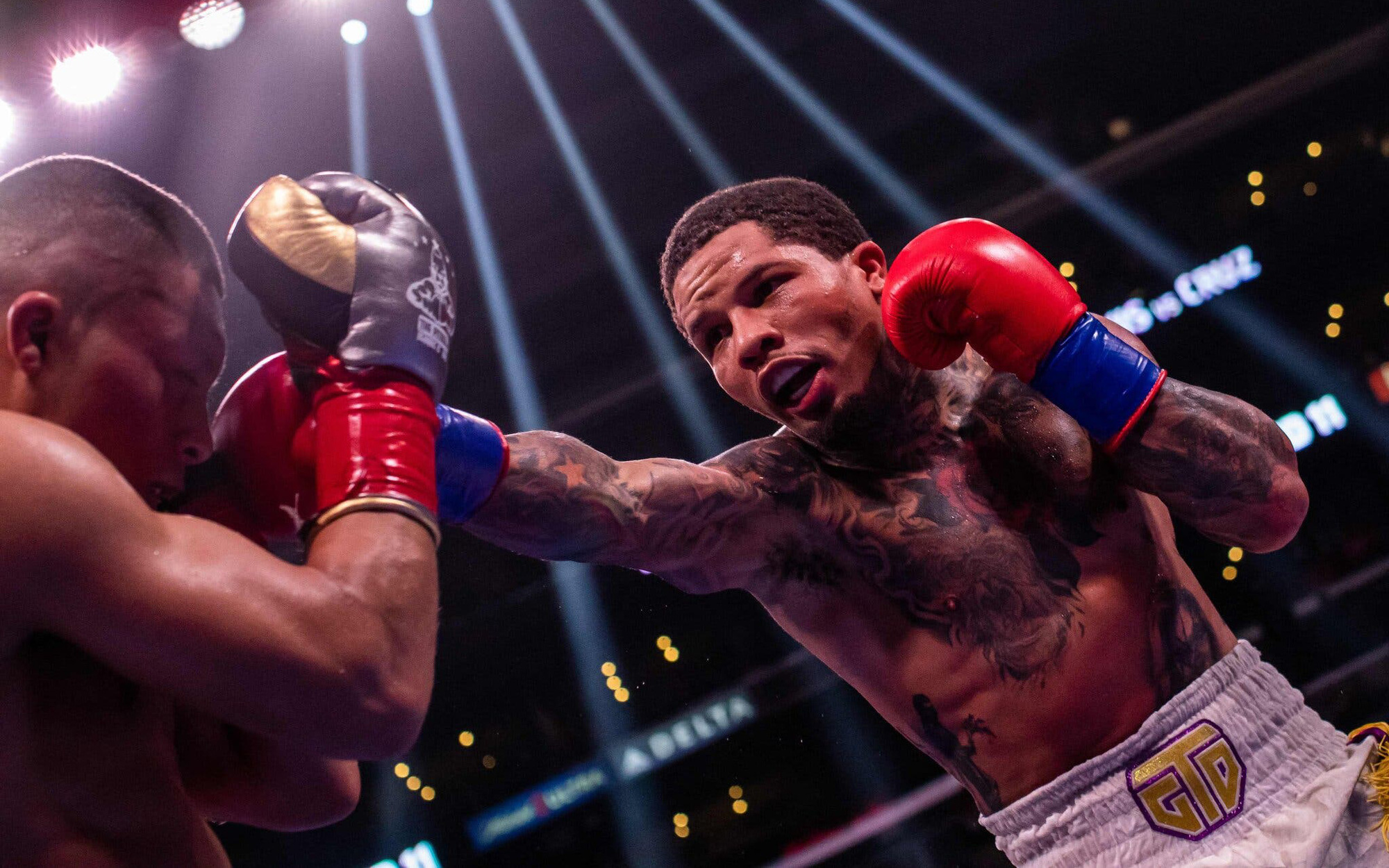 Gervonta Davis và chiến thắng hú hồn trước kể thách thức kém danh