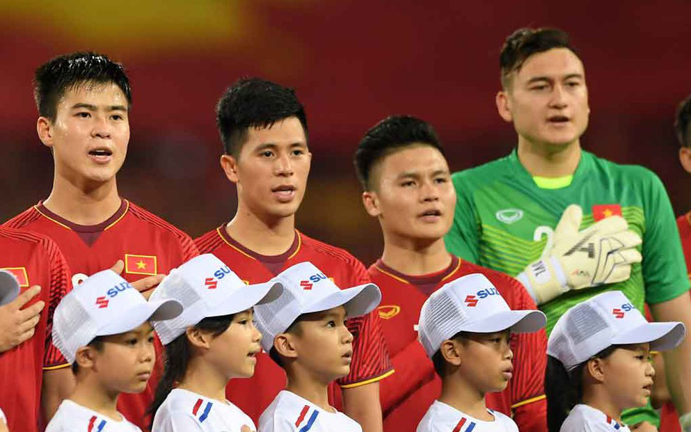 Tuyển Việt Nam đá vòng loại World Cup 2022 vào tháng 6, khó được thi đấu trên sân nhà