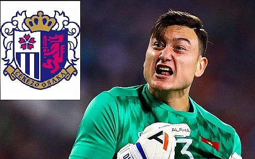 Áo đấu của Văn Lâm tại Cerezo Osaka có "giá chát"