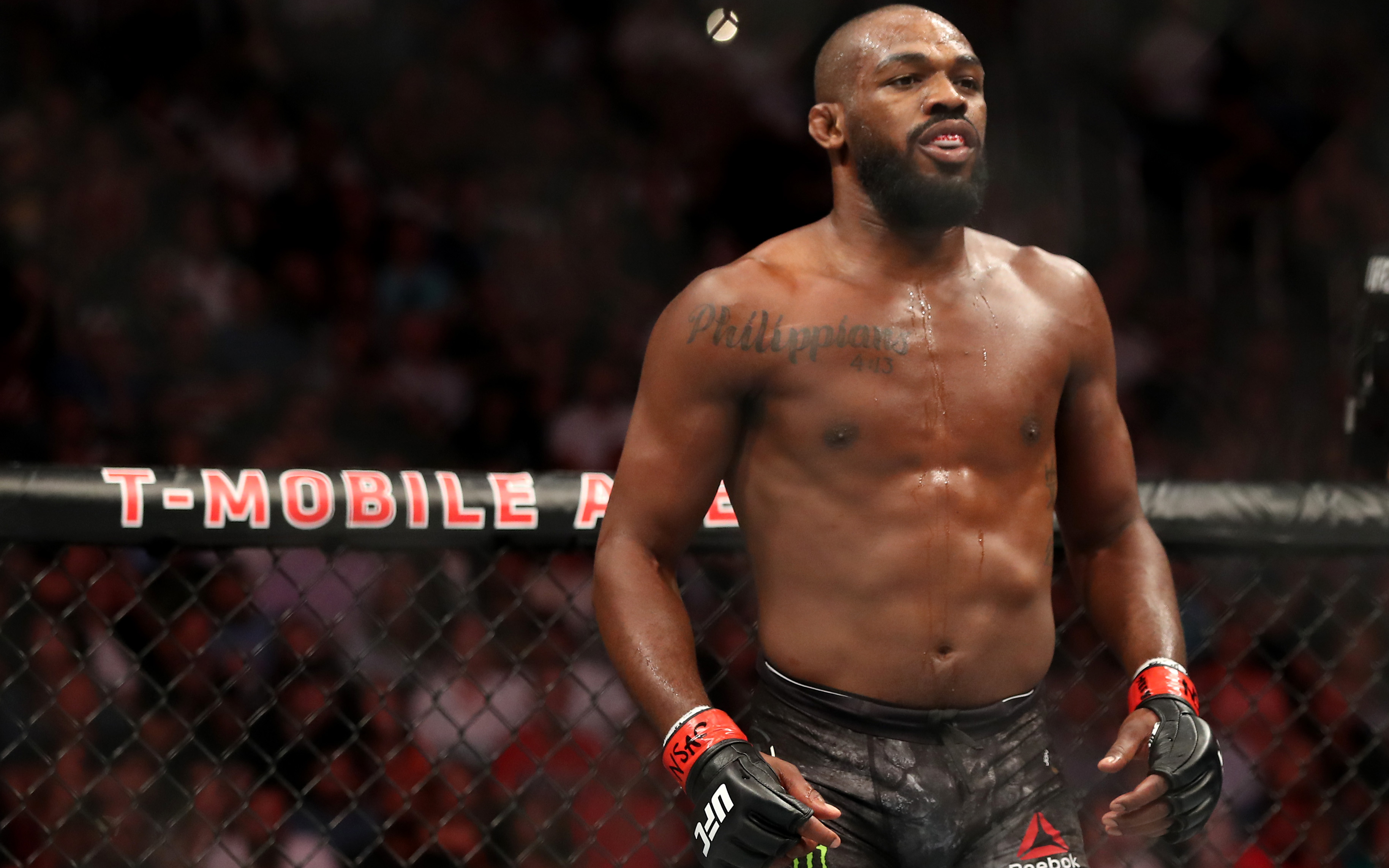 "Sao xịt" của UFC kể về kỷ niệm 2 lần đánh bại Jon Jones trên sàn đấu vật