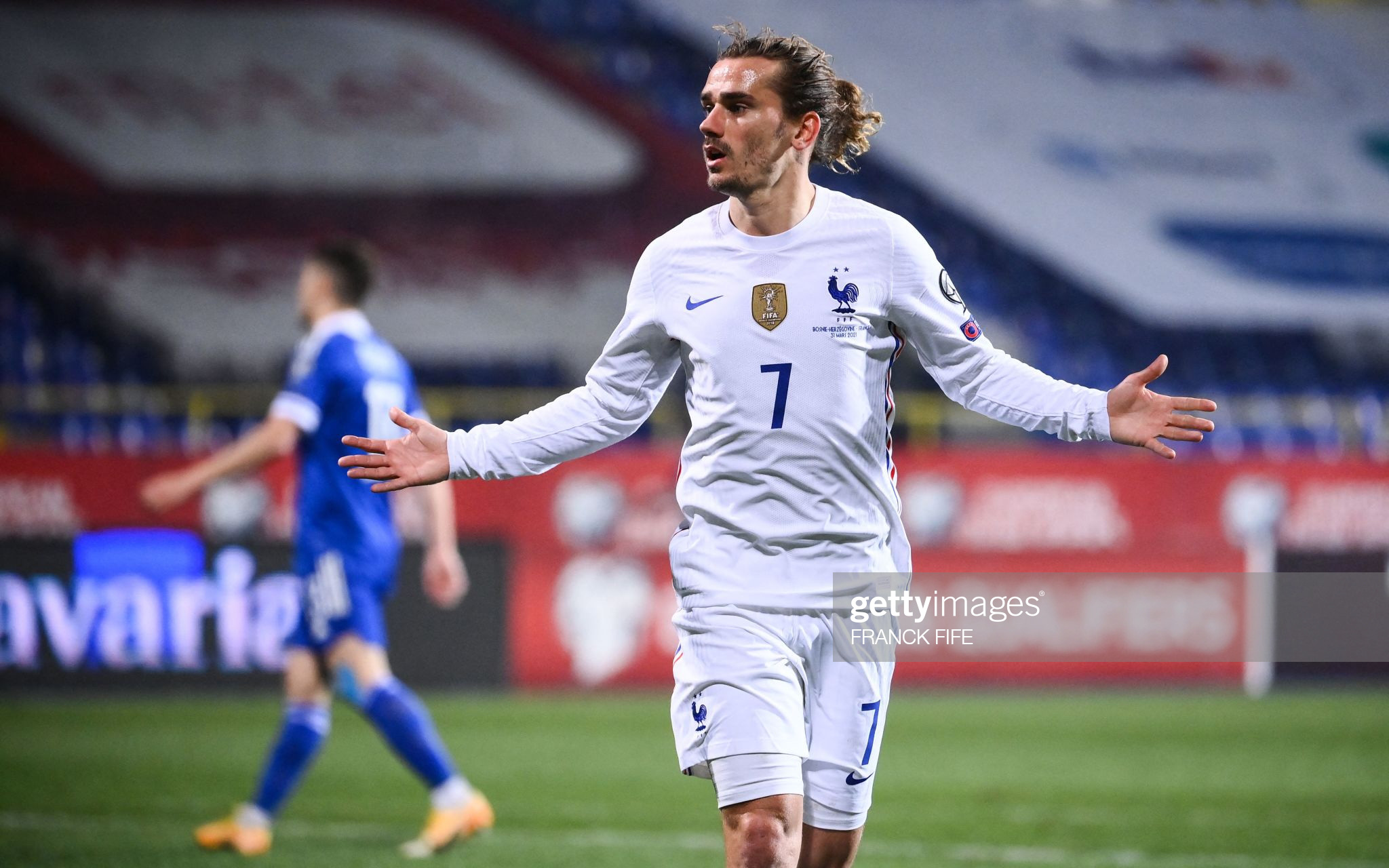 Griezmann tiếp tục tỏa sáng, đương kim vô địch Pháp nhẹ nhàng đánh bại Bosnia&Herzegovina với tỷ số tối thiểu