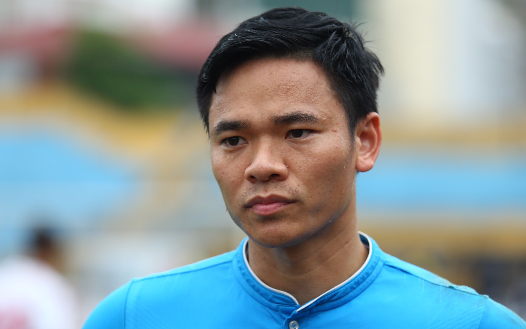 Thủ môn Nguyên Mạnh cầu mong Hà Nội FC cầm chân HAGL để Viettel hưởng lợi