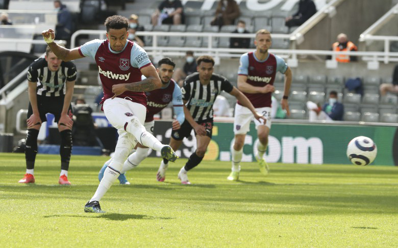 Lingard ghi bàn, West Ham gỡ 2-2 dù thiếu người nhưng vẫn nhận kết cục đắng ngắt