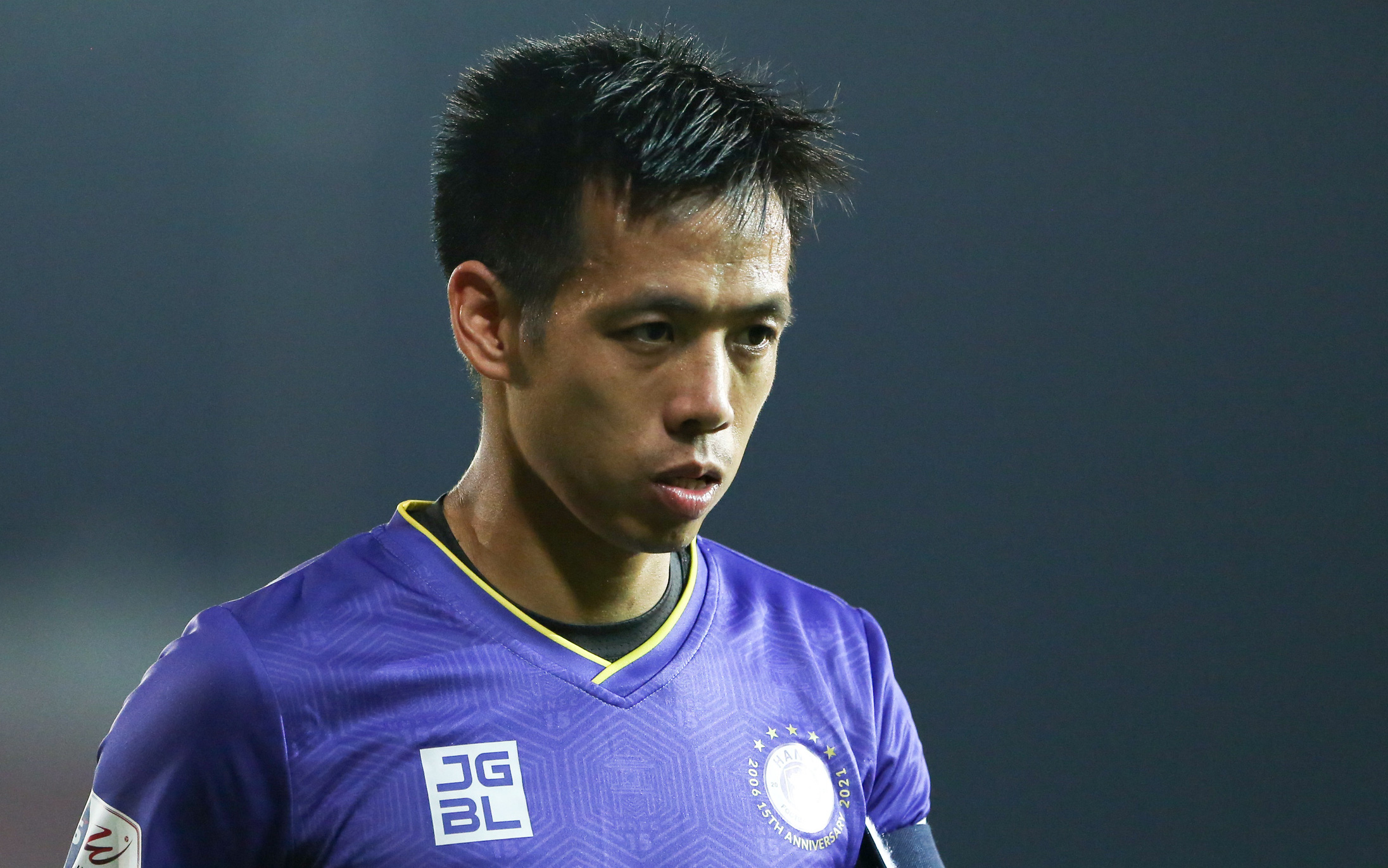 Văn Quyết và Việt Anh nhận án phạt nguội, Hà Nội FC đối mặt khủng hoảng lớn