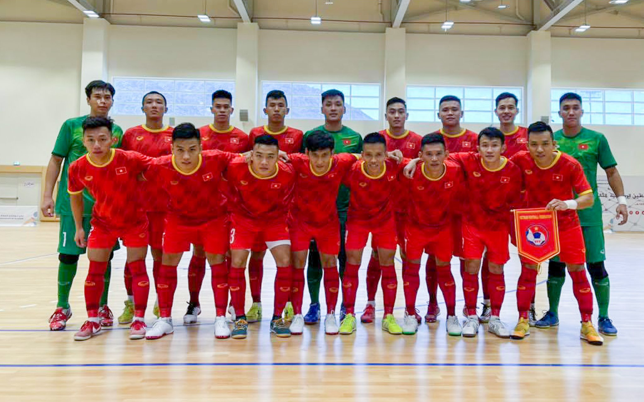 Tuyển futsal Việt Nam thắng ngược 2-1 Iraq