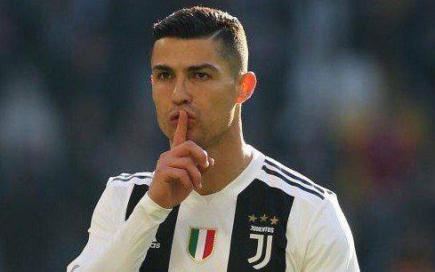 Juve lách qua khe cửa hẹp, Ronaldo đăng đàn &quot;khóa miệng&quot; anti-fan