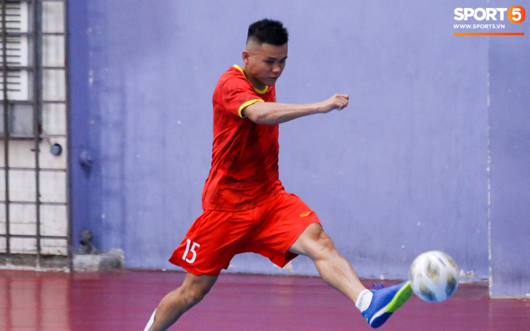 Khổng Đình Hùng - bông hoa nở muộn sẽ giúp futsal Việt Nam lặp lại lịch sử