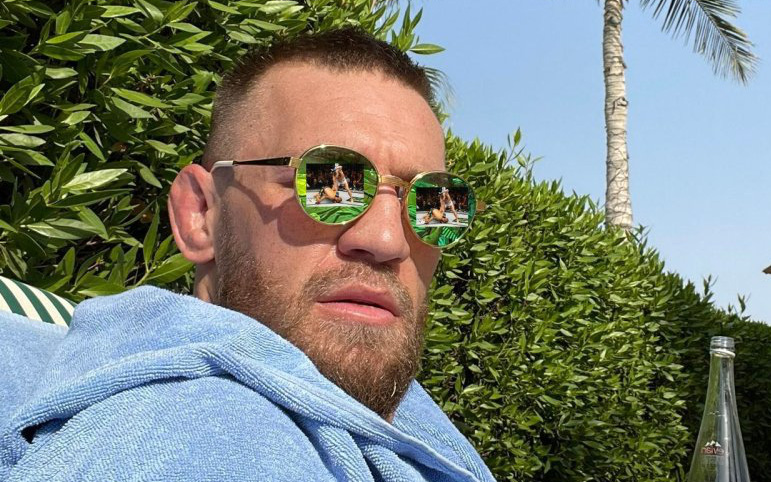 Conor McGregor sử dụng cách độc đáo để &quot;cà khịa&quot; Dustin Poirier trước thềm trận đại chiến