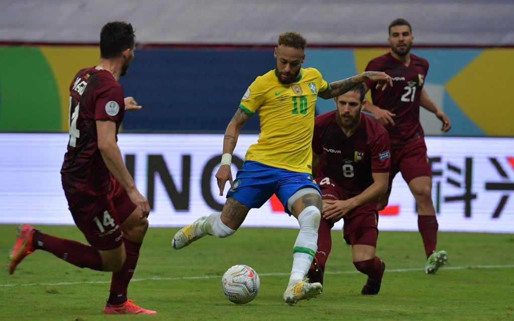 Vùi dập Venezuela 3-0 trong ngày khai màn Copa America, chủ nhà Brazil khẳng định sức mạnh