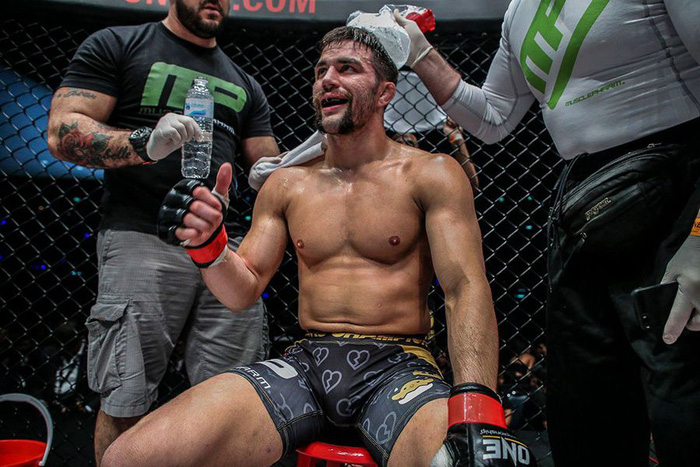 Thành Lê tái xuất võ đài, bảo vệ đai thế giới cùng Garry Tonon vào tháng 3 - Ảnh 3.