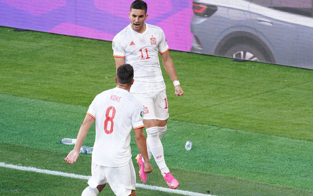 Video: Ferran Torres thoát xuống thần tốc, ghi bàn nâng tỷ số lên 3-1 cho Tây Ban Nha