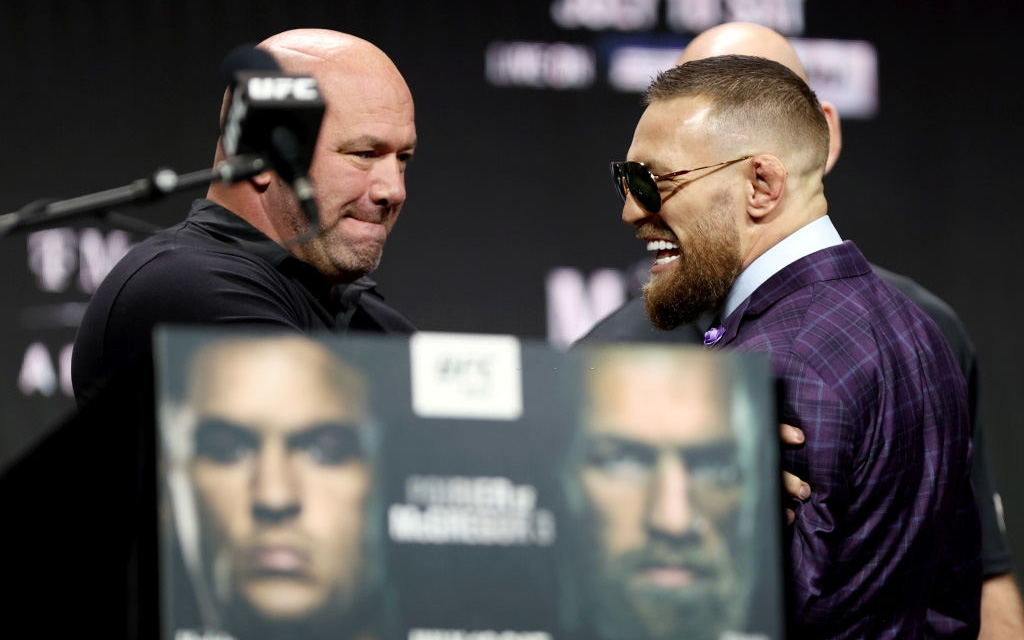 UFC 264 bán được 1,8 triệu PPV, trở thành sự kiện &quot;hút khách&quot; thứ 2 lịch sử giải đấu