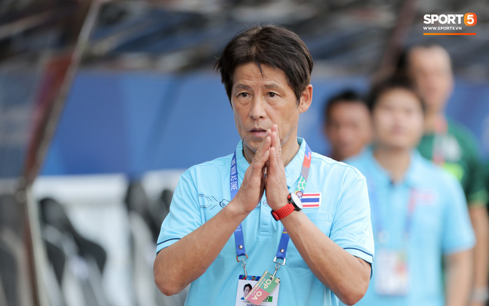 Tuyển Thái Lan sa thải HLV trưởng Akira Nishino 