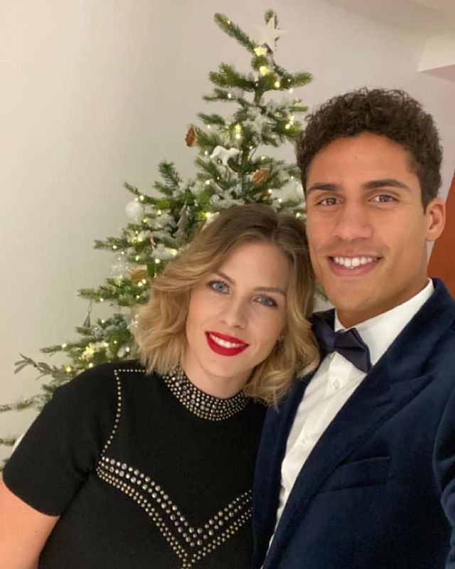 Vợ Varane: Cô nàng luật sư sở hữu nhan sắc &quot;vạn người mê&quot; - Ảnh 11.