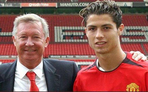 Sir Alex và các cựu cầu thủ MU chính là lý do để CR7 quay về