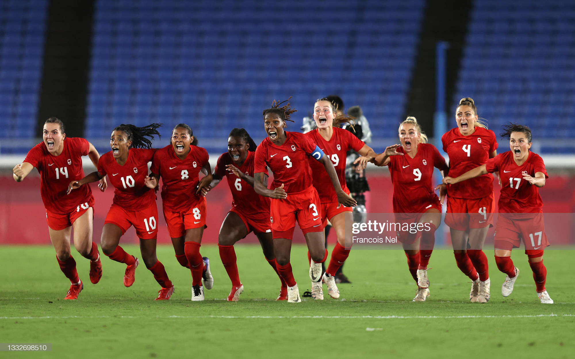 Đá hỏng liên tiếp 3 quả luân lưu, Canada vẫn vô địch bóng đá nữ Olympic 2020